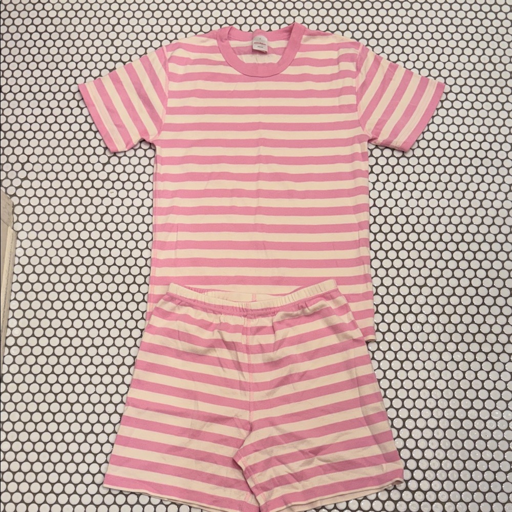 Hanna Andersson Adult Pink & Cream Striped Short Pajama Set
NWoT